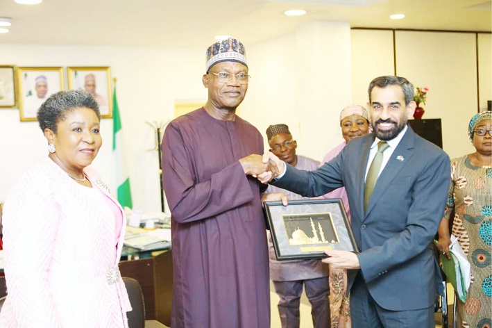 Nigeria, UAE Explore Educational Opportunities – HME