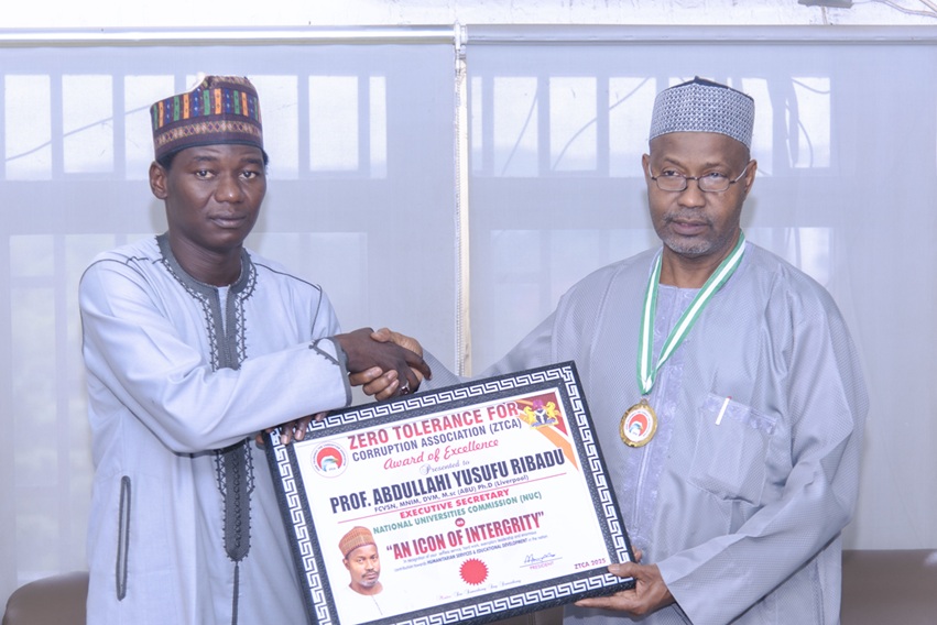 ES Bags Excellence Award from Zero Tolerance for Corruption Association